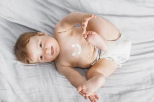 Produits adaptés contre les irritations cutanées de bébé